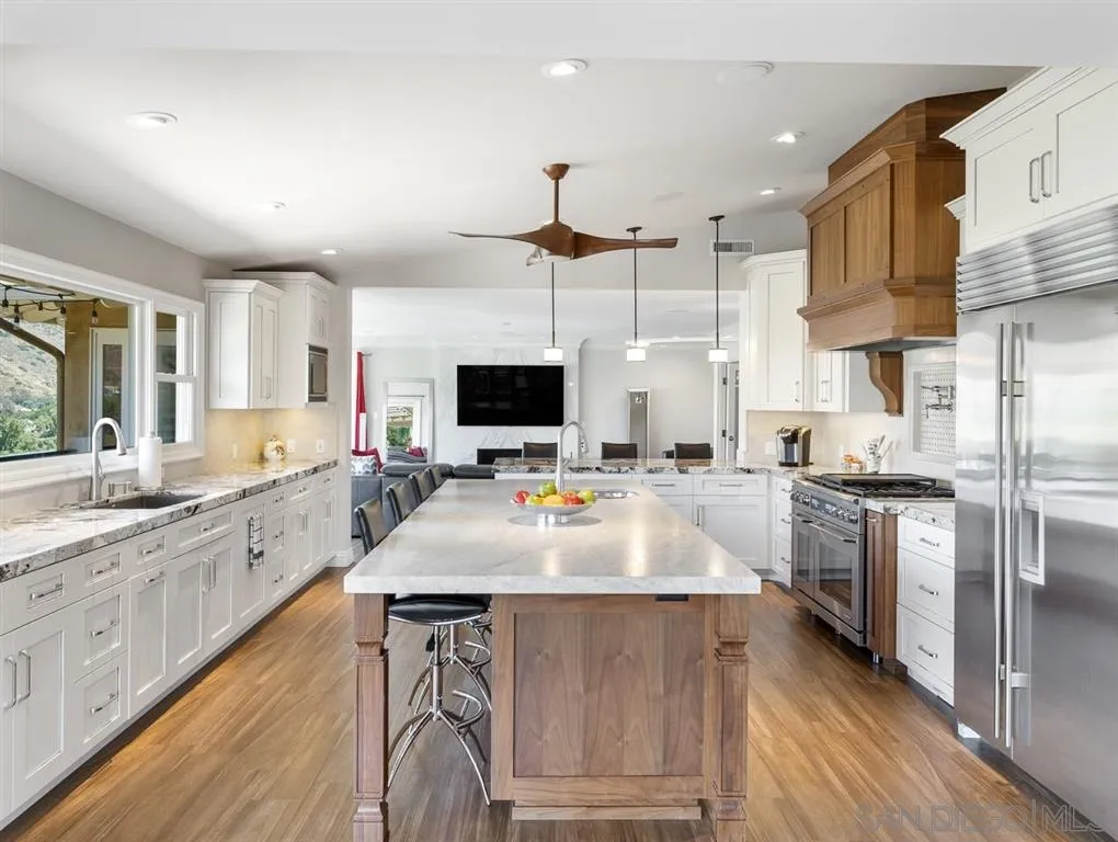 1510 Cloverdale Road Escondido, CA 92027 - Photo 4 of 25 Gallery Image 4