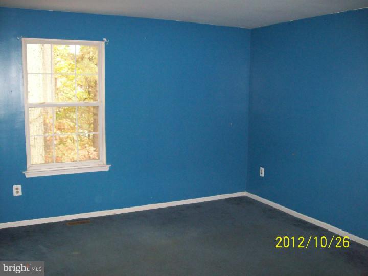 9 Goats Hill Road Sicklerville, NJ 08081 - Photo 10 of 13 Bedroom 4