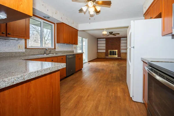 $265,000 | 2805 Coventry Court, Bloomington, IL 61704