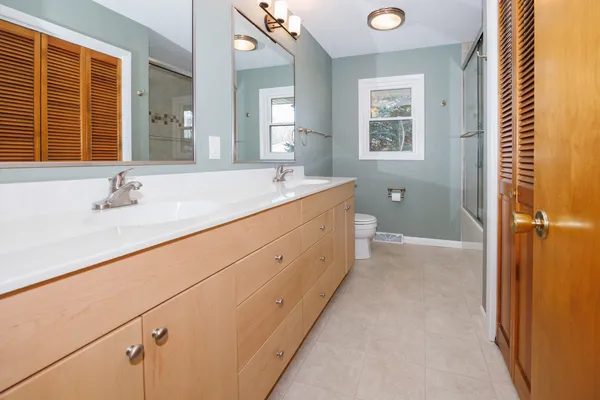 $265,000 | 2805 Coventry Court, Bloomington, IL 61704