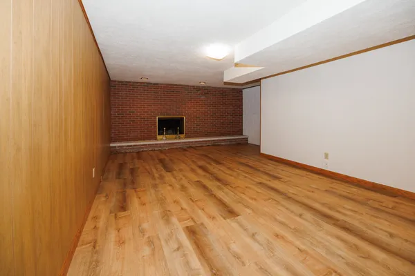 $265,000 | 2805 Coventry Court, Bloomington, IL 61704