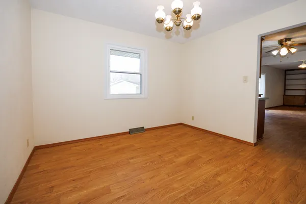 $265,000 | 2805 Coventry Court, Bloomington, IL 61704