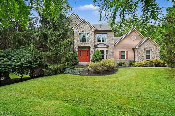 $815,000 | 11440 Glenmora Drive, Chardon, OH 44024