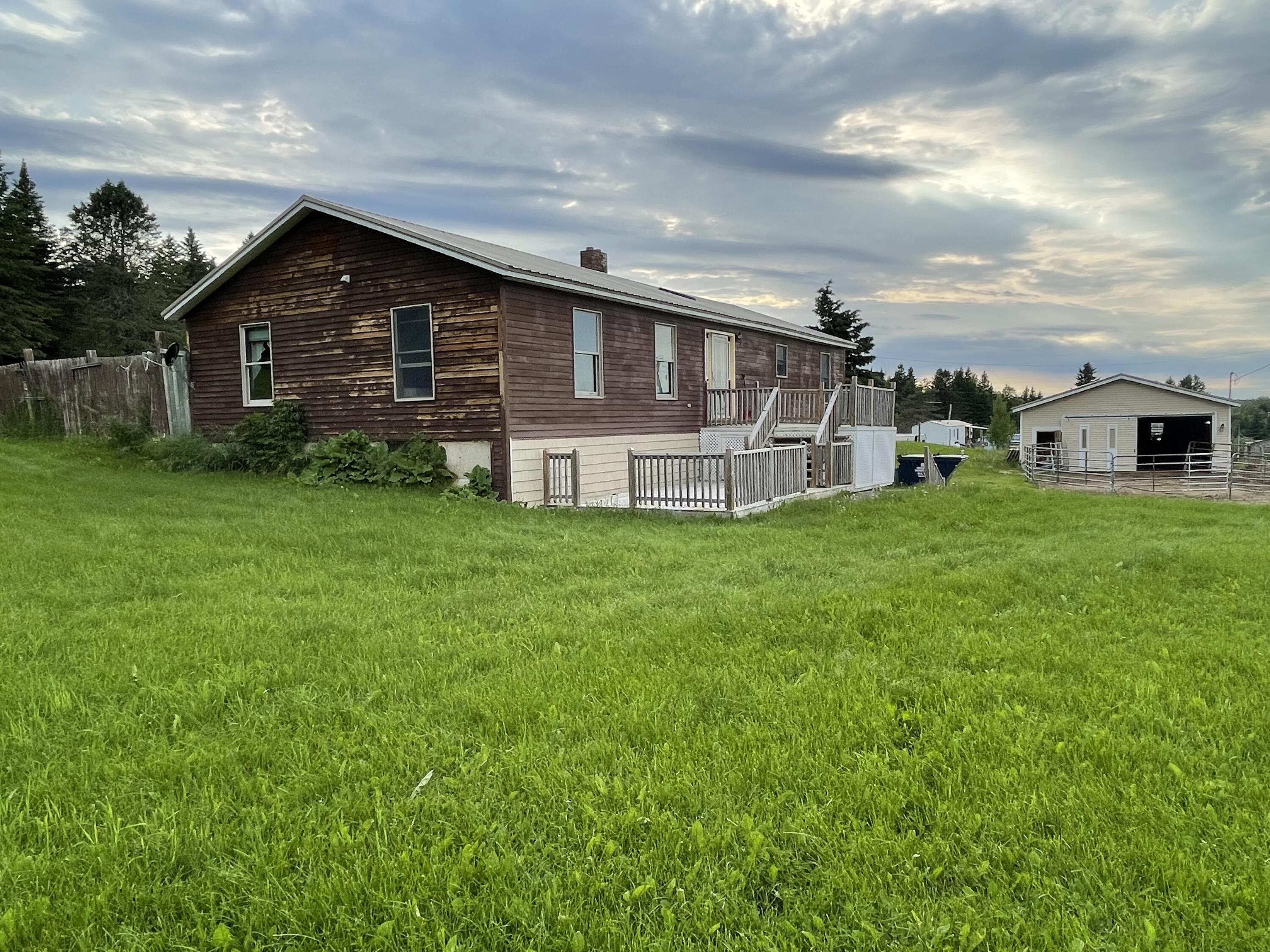 1232 Parsons Road Mapleton, ME 04757 - Photo 4 of 39 IMG_5388