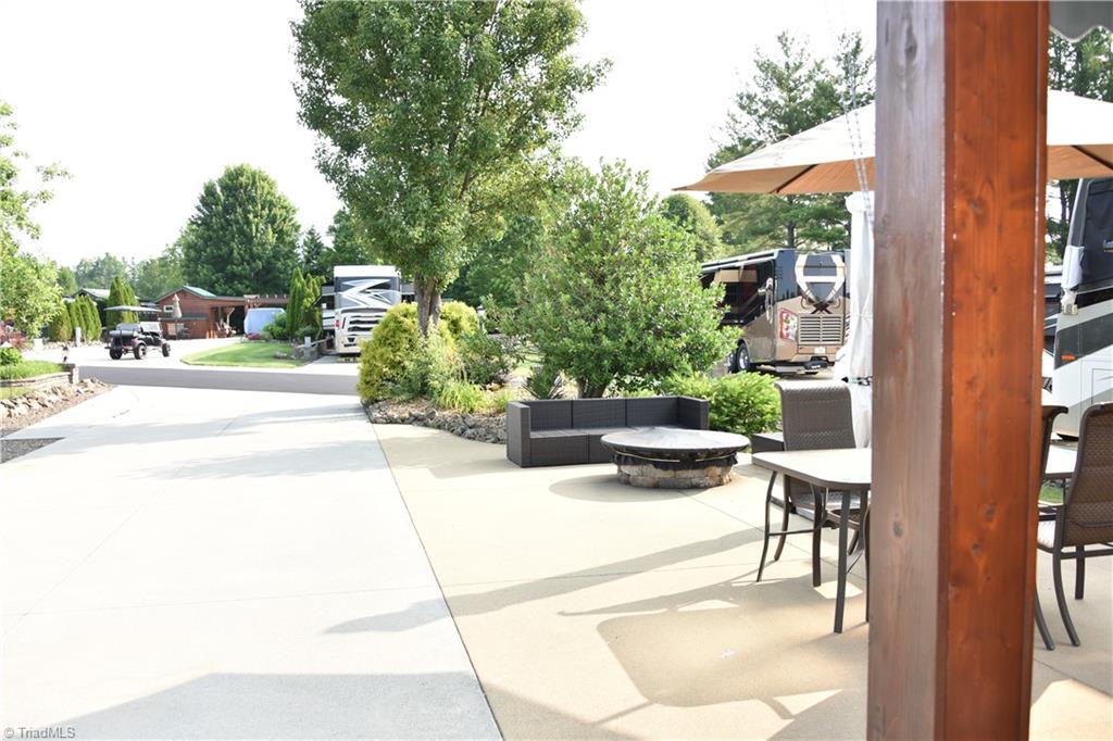 2524 Edmonds Road, Unit 62 Galax, VA 24333 - Photo 12 of 17