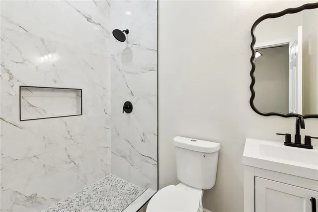 $299,000 | 838 Jefferson Street, Gretna, LA 70053