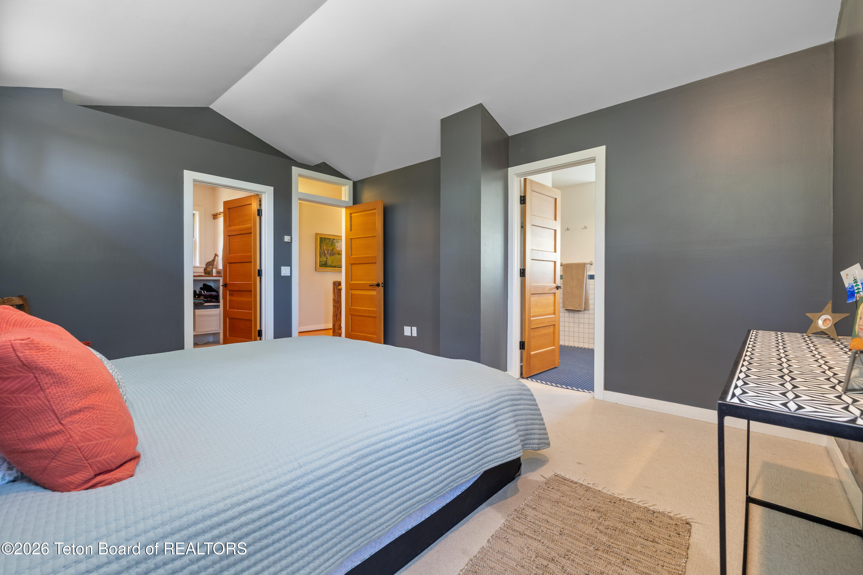 6640 Lupine Trail Wilson, WY 83014 - Photo 16 of 41 Primary Bedroom