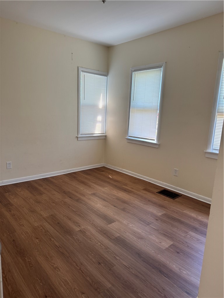 134 Lewis Street, Unit DOWN Rochester, NY 14605 - Photo 8 of 14 Bedroom 2