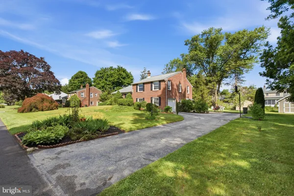 $535,000 | 113 Lombardy Drive, Wallingford, PA 19086