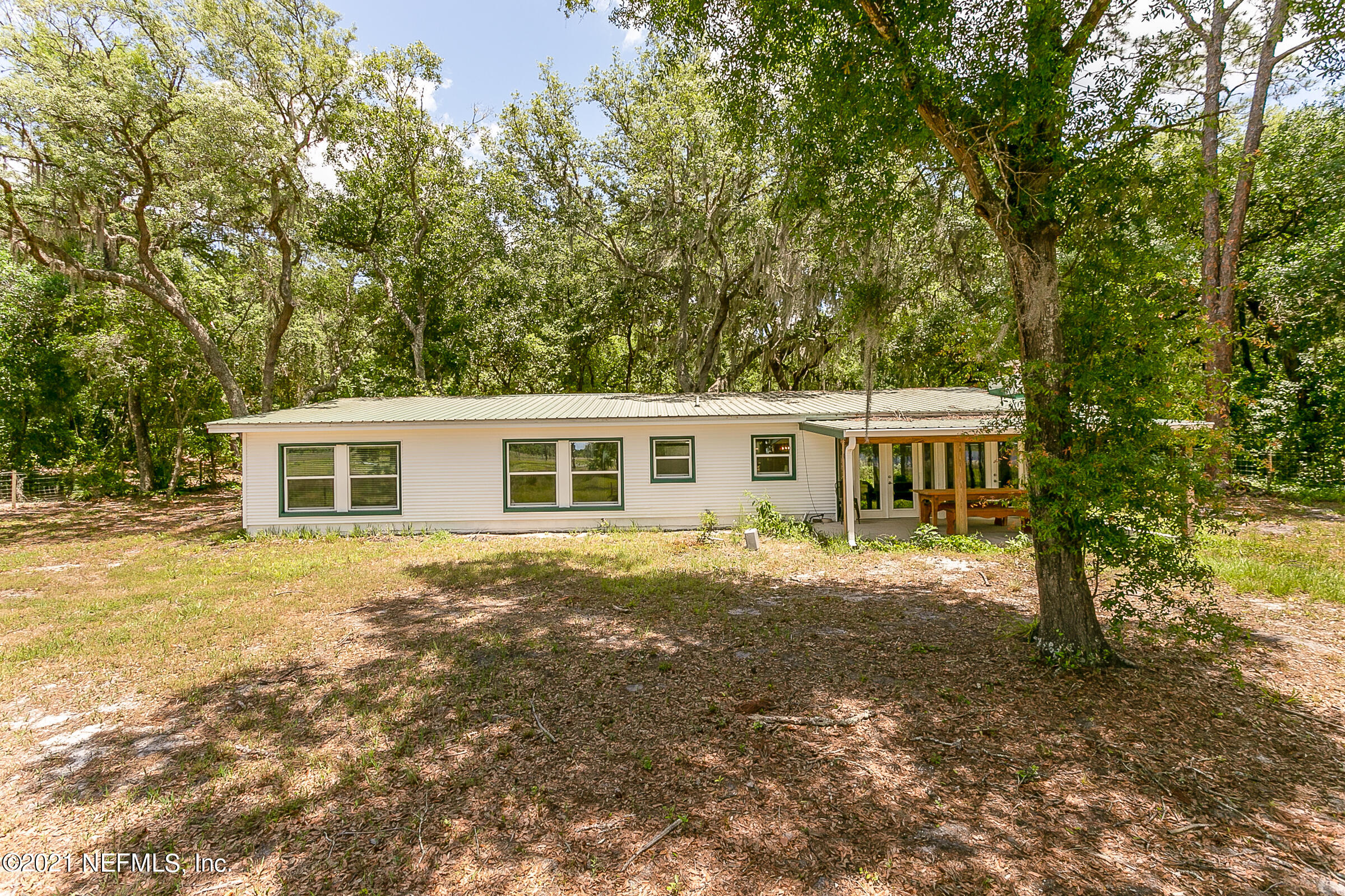 7130 Pinon Road Keystone Heights, FL 32656 - Photo 21 of 34 21-Back-View-Of-Home