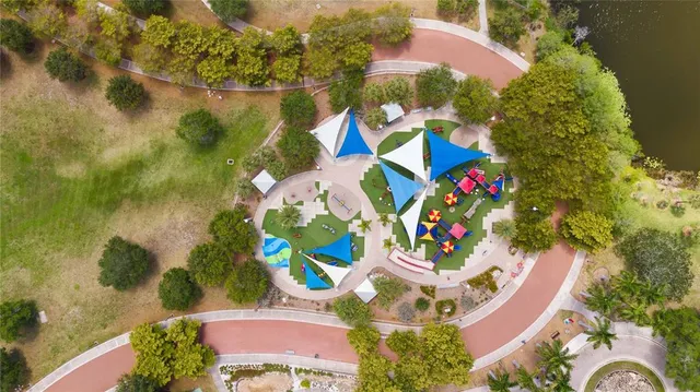 $735,000 | 2344 Lindstrom Street, Sarasota, FL 34237