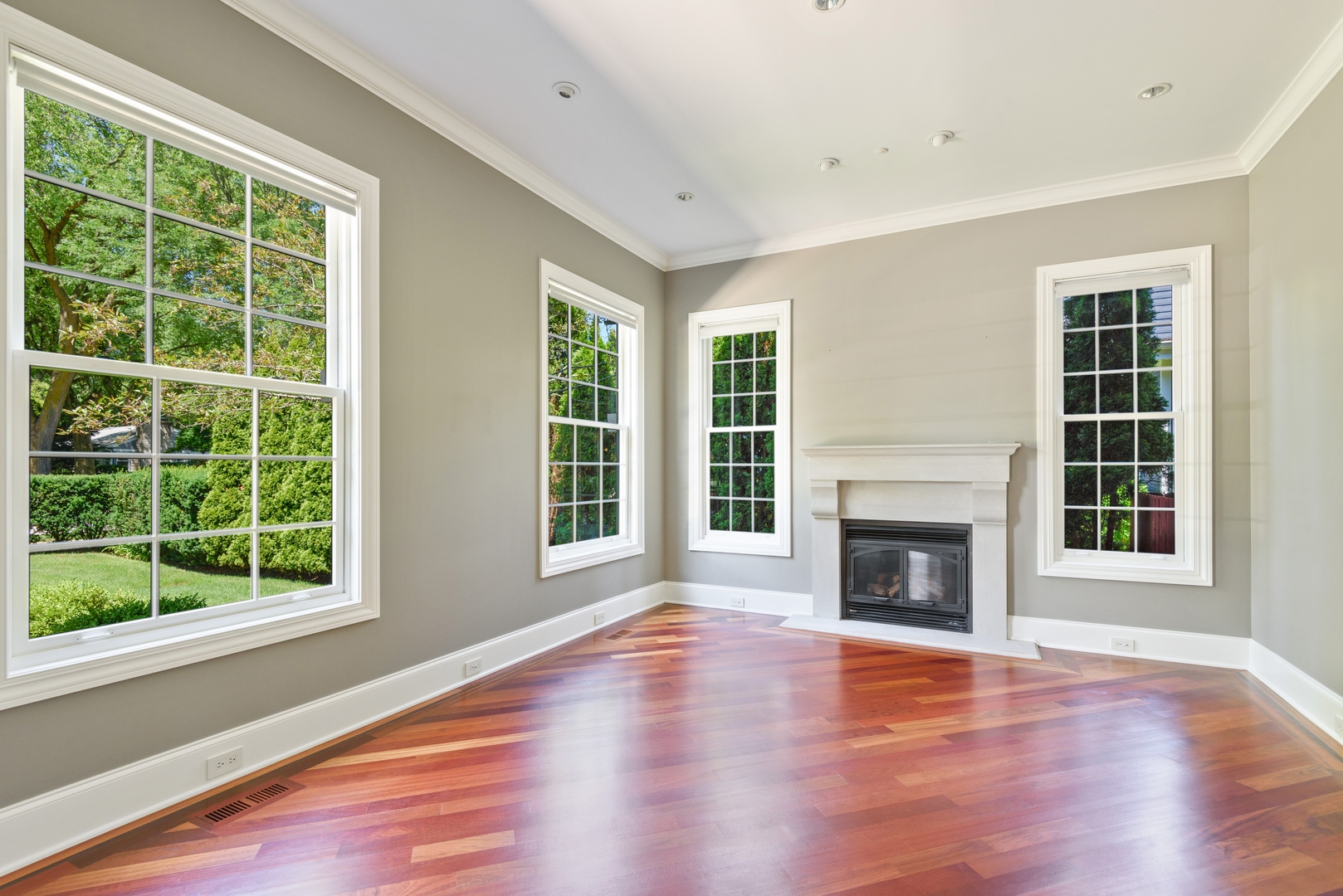 2015 Lake Avenue Wilmette, IL 60091 - Photo 4 of 45 a view of an empty room with wooden floor and a window