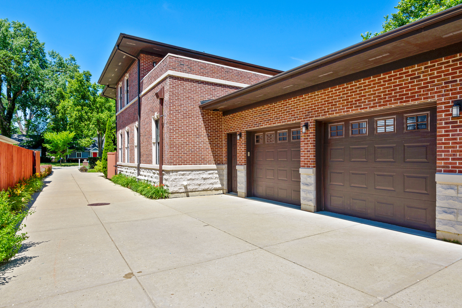 2015 Lake Avenue Wilmette, IL 60091 - Photo 35 of 45 a view of backyard of garage