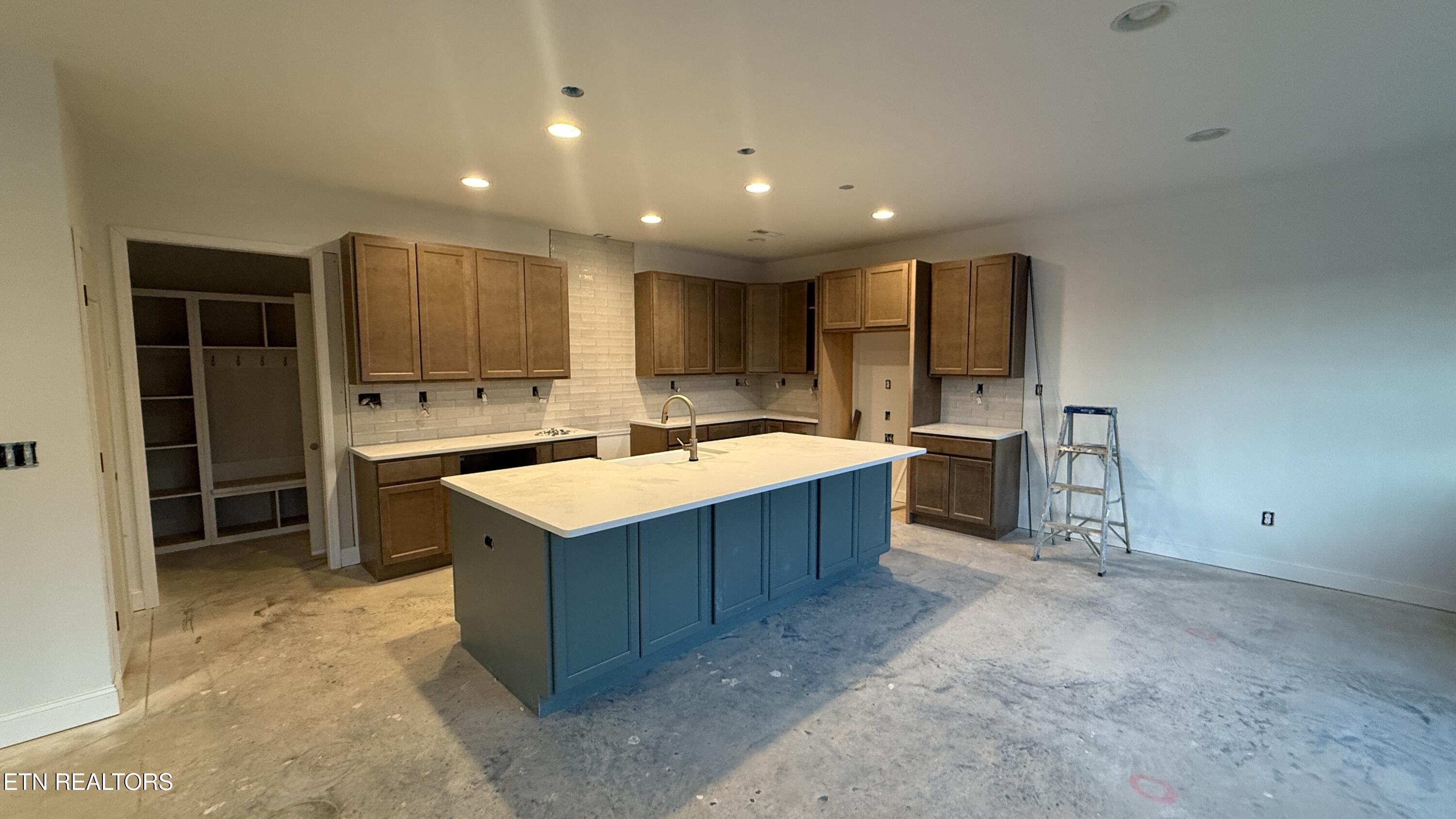 1882 Hickory Reserve Road Knoxville, TN 37932 - Photo 2 of 10 Kitchen