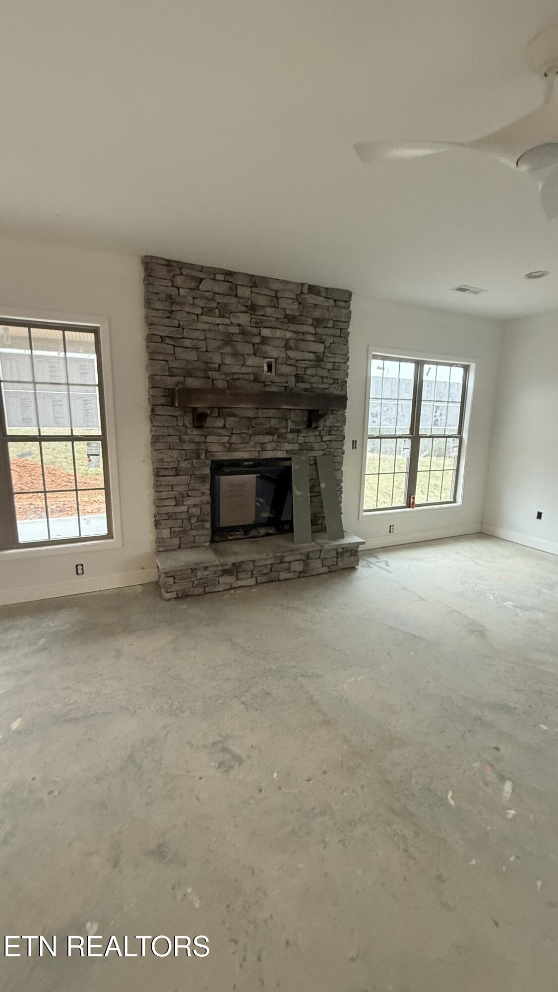 1882 Hickory Reserve Road Knoxville, TN 37932 - Photo 3 of 10 Fireplace