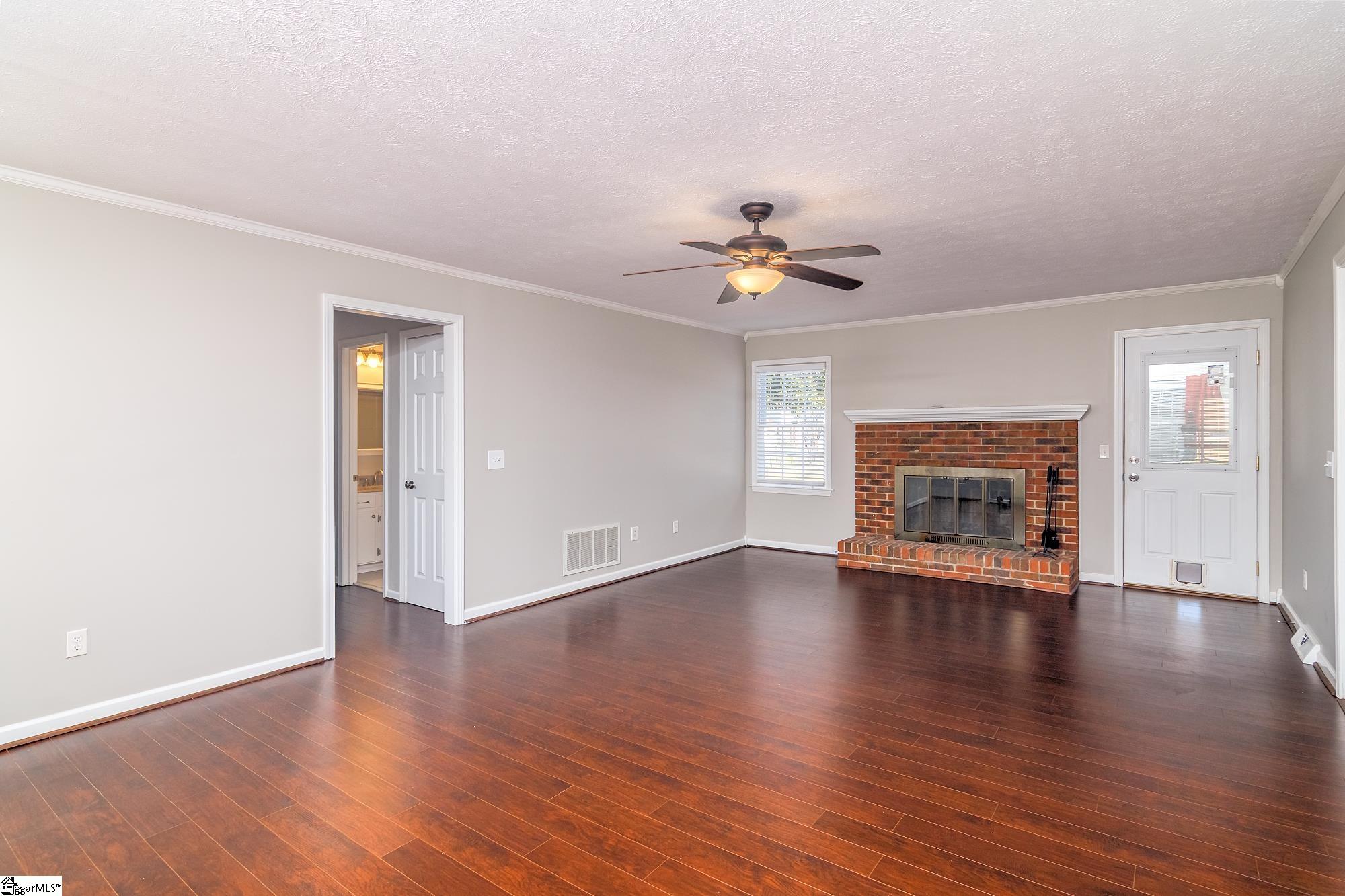 203 Needles Drive Simpsonville, SC 29680 - Photo 9 of 43