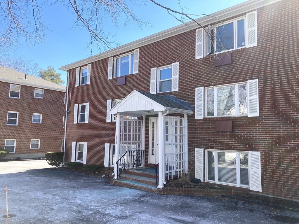 118 Decatur Street, Unit 5 Arlington, MA 02474 - Photo 1 of 15 Gallery Image 1