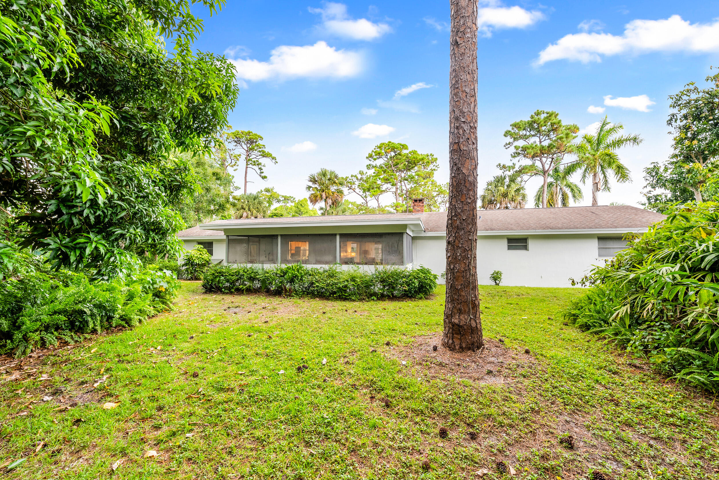 5528 Hibiscus Road Jupiter, FL 33458 - Photo 4 of 19 5528 Hibiscus Rd MLS-5