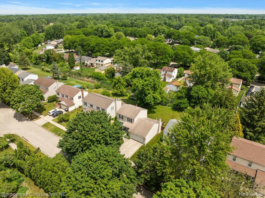 555 Worthington Road Canton, MI 48188 - Photo 30 of 36 Gallery Image 30