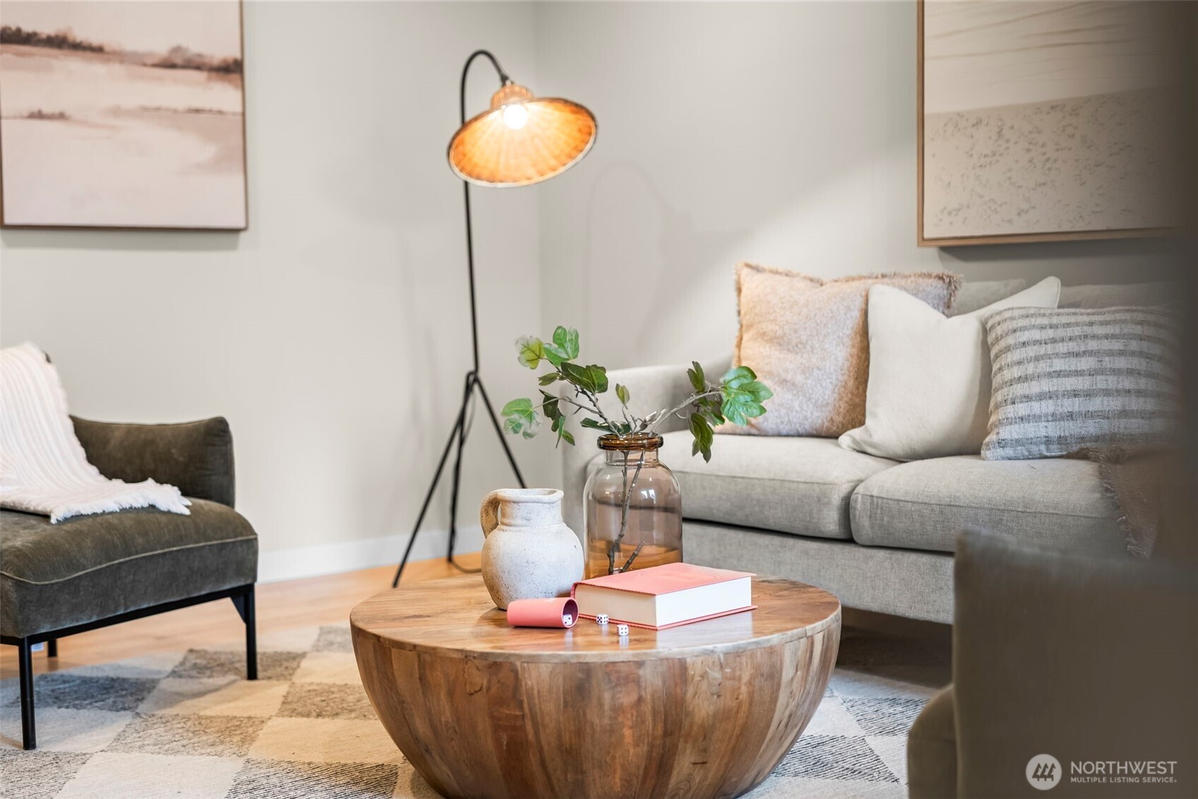 16519 116th Place Southeast Renton, WA 98058 - Photo 15 of 28 a living room with furniture and a lamp