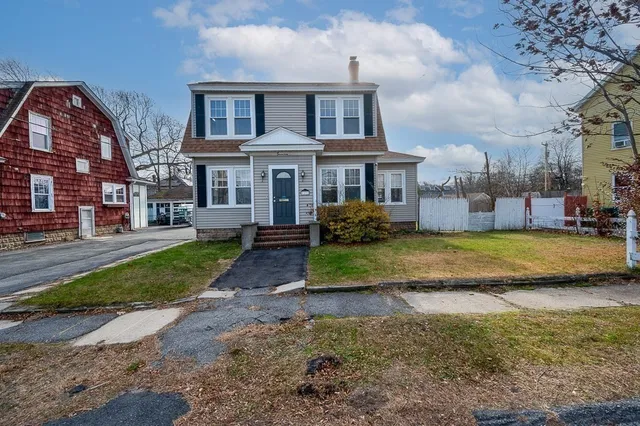 $375,000 | 17 Henry Street, Fitchburg, MA 01420