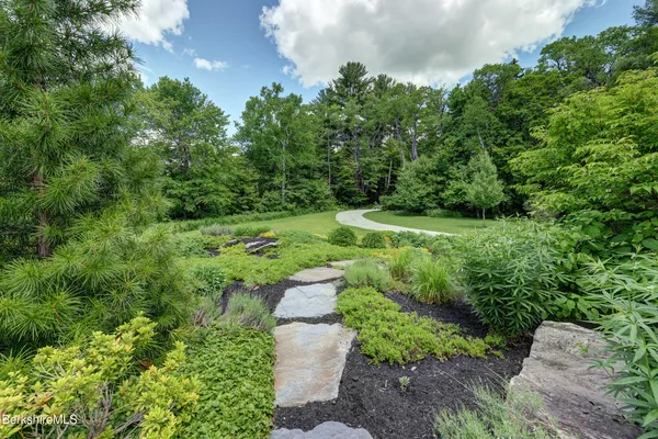 $8,400 | 66 Access Road, Becket, MA 01223