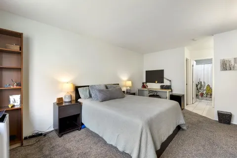 $525,000 | 355 North Melrose Drive, Unit E, Vista, CA 92083