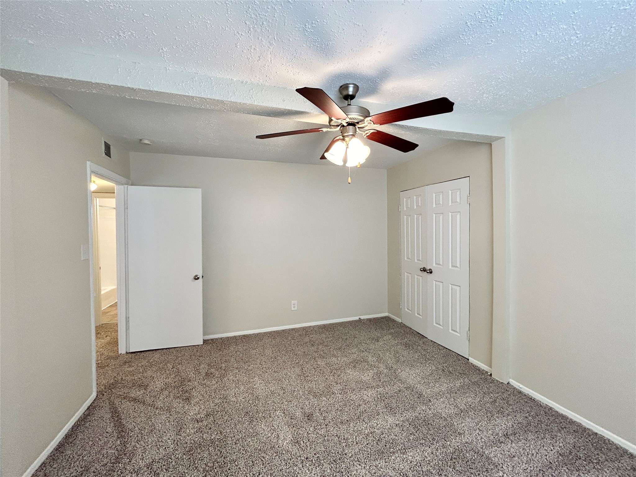 5415 Scott Street, Unit 41 Houston, TX 77021 - Photo 11 of 16 Gallery Image 11