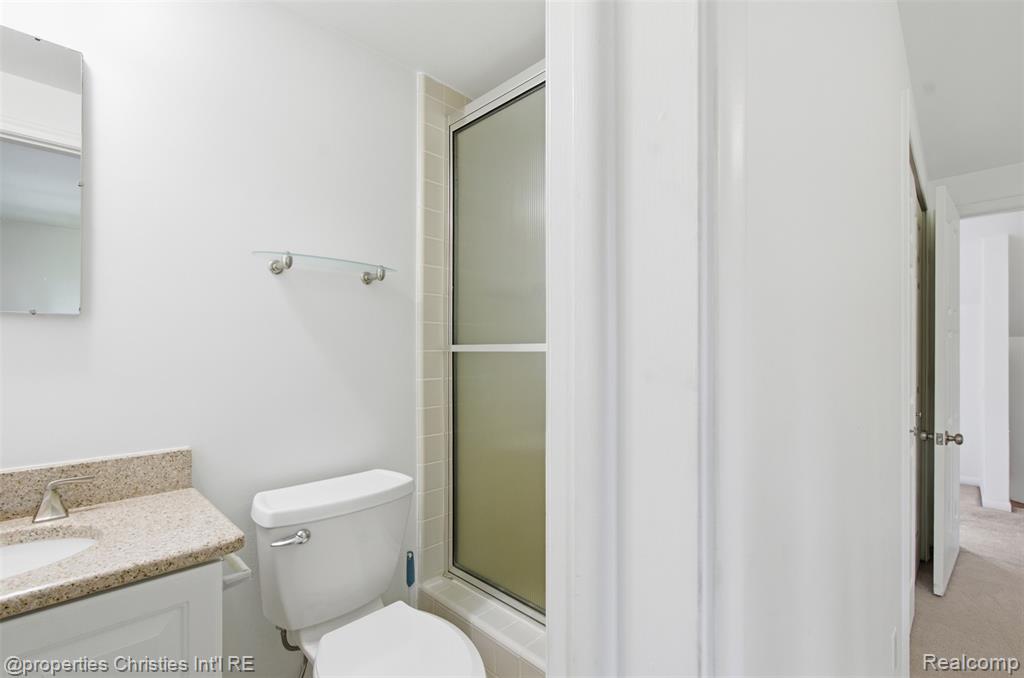25310 Canterbury Road Franklin, MI 48025 - Photo 37 of 55