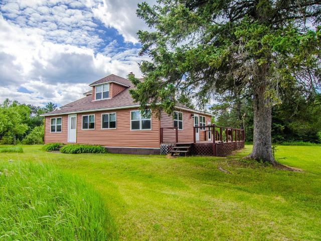 7435 County Line Road Armstrong Creek, WI 54103 - Photo 1 of 23 Gallery Image 1