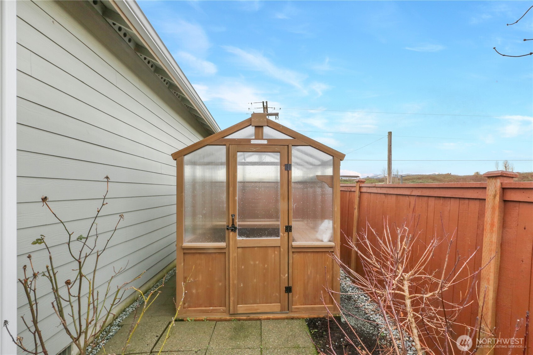 4192 McLaughlin Road Mount Vernon, WA 98273 - Photo 40 of 40 a front view of a house