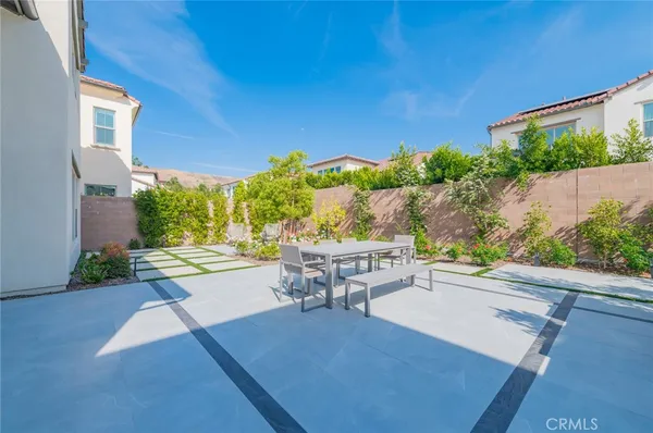 $9,800 | 58 Longchamp, Irvine, CA 92602