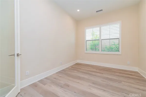 $9,800 | 58 Longchamp, Irvine, CA 92602