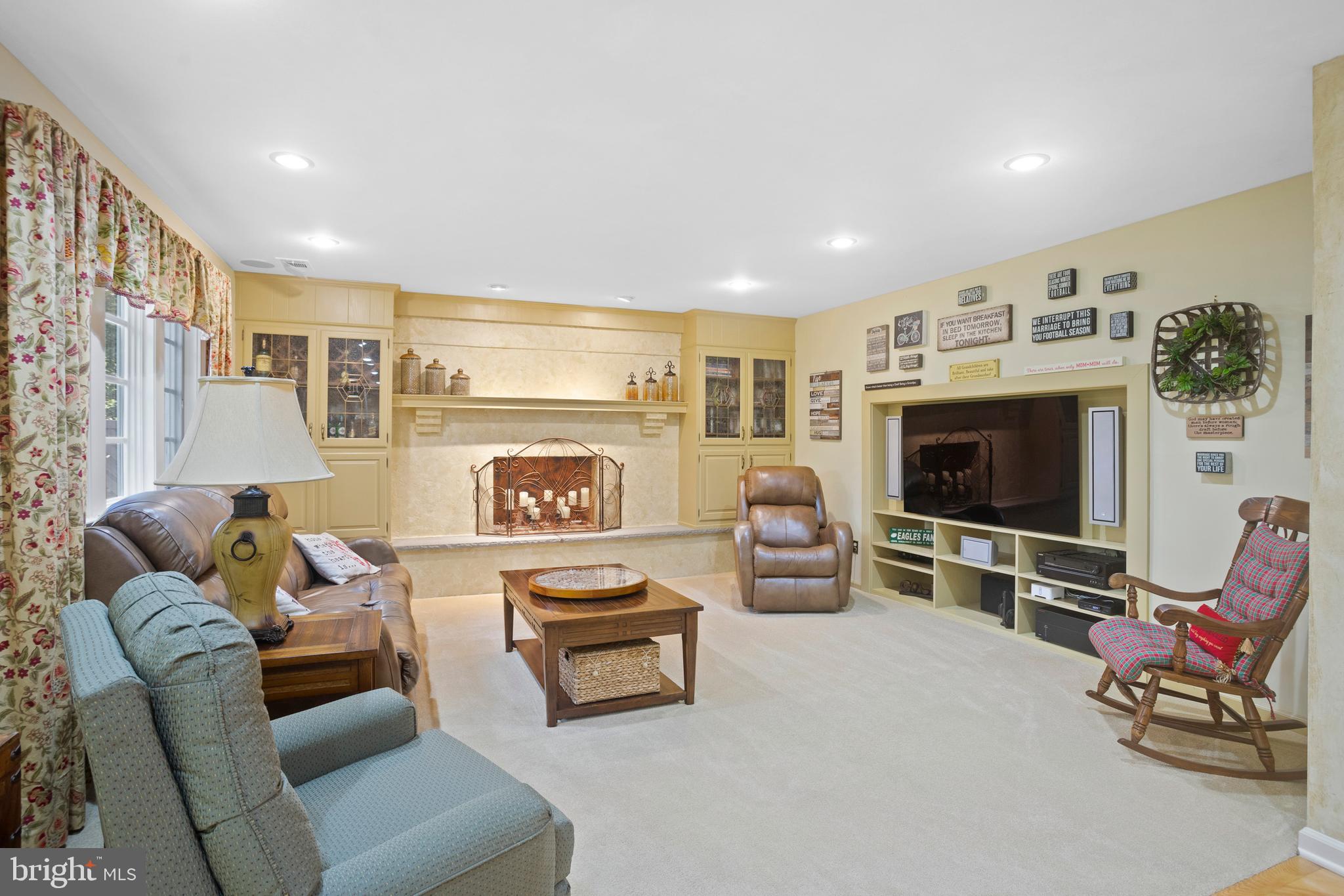 910 Morris Road Blue Bell, PA 19422 - Photo 22 of 56 Family Room
