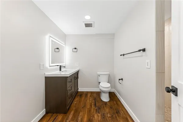 $630,000 | 8200 North Sycamore Avenue, Kansas City, MO 64158