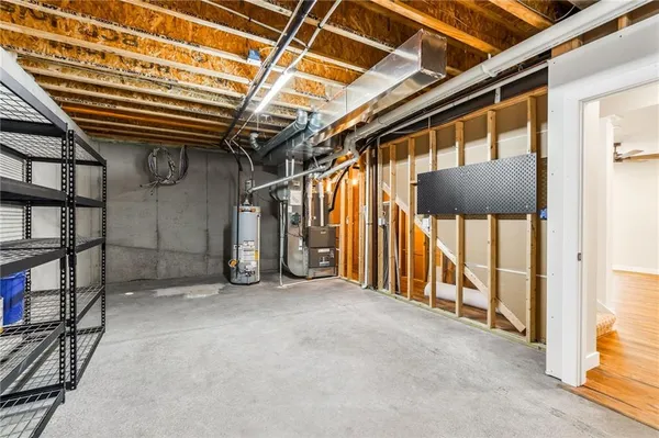 $630,000 | 8200 North Sycamore Avenue, Kansas City, MO 64158