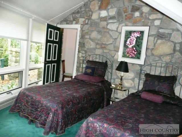 515 Birch Road Boone, NC 28607 - Photo 4 of 22 Gallery Image 4