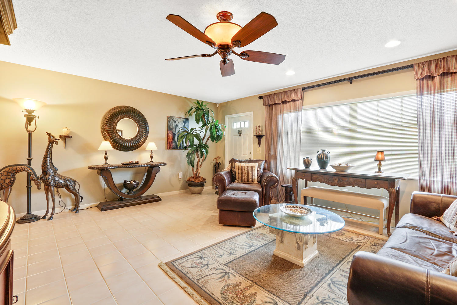4649 Betelnut Street Boca Raton, FL 33428 - Photo 5 of 20 4649 Betelnut St Boca Raton FL-large-005