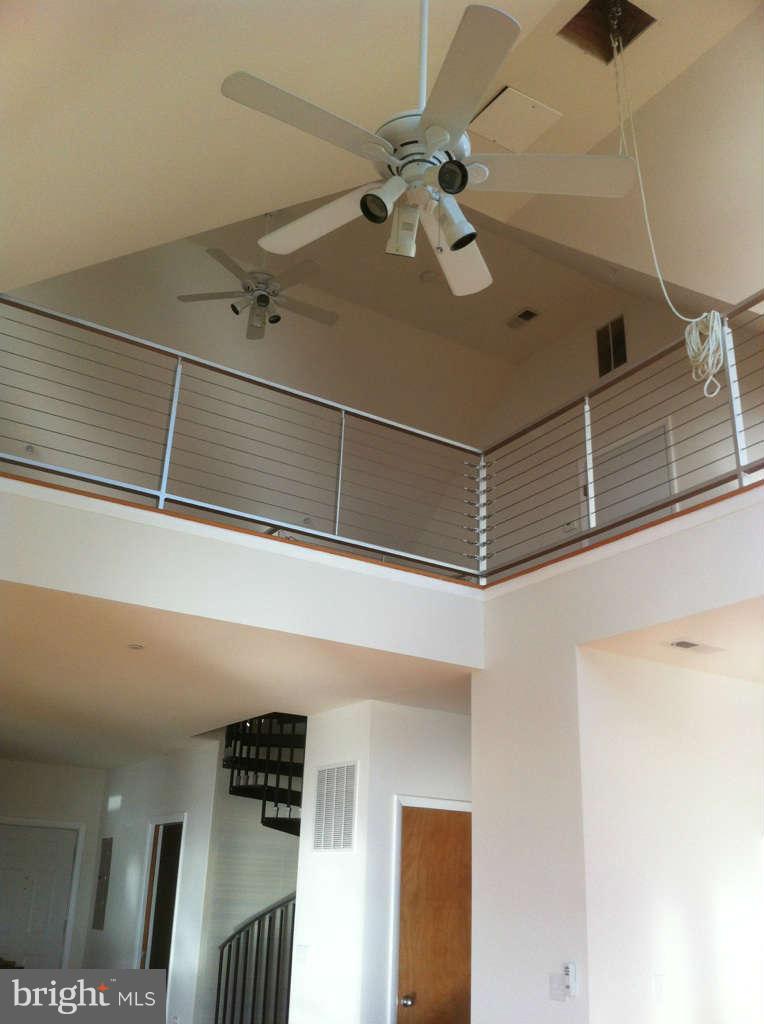1303 Rogers Road, Unit 8 Annapolis, MD 21409 - Photo 16 of 19 loft
