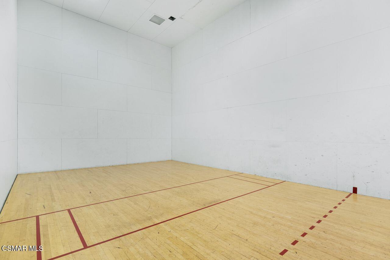 697 Sutton Crest Trail, Unit 302 Oak Park, CA 91377 - Photo 35 of 47 a view of empty room