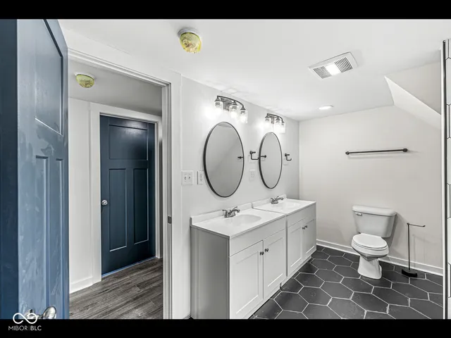 $340,000 | 350 East Minnesota Street, Indianapolis, IN 46225