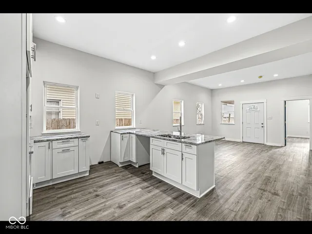 $340,000 | 350 East Minnesota Street, Indianapolis, IN 46225