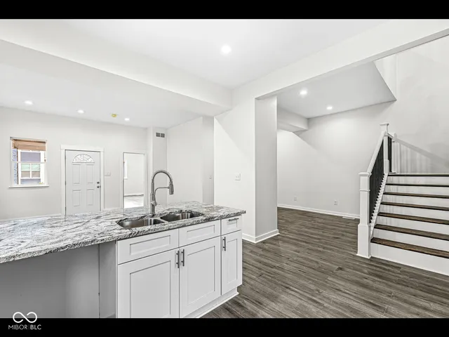 $340,000 | 350 East Minnesota Street, Indianapolis, IN 46225