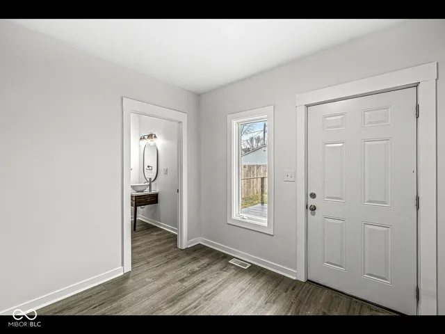 $340,000 | 350 East Minnesota Street, Indianapolis, IN 46225