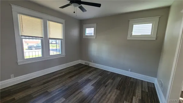 $189,900 | 59 Aldrich Place, Buffalo, NY 14220