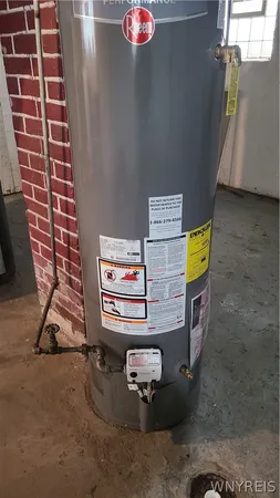 $189,900 | 59 Aldrich Place, Buffalo, NY 14220