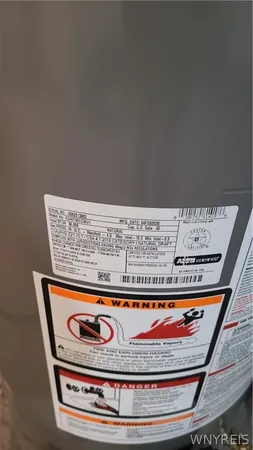 $189,900 | 59 Aldrich Place, Buffalo, NY 14220