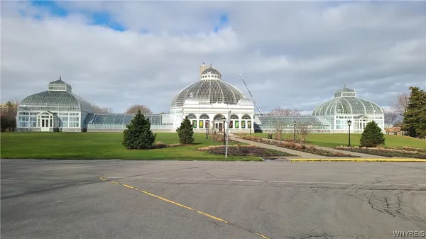 $189,900 | 59 Aldrich Place, Buffalo, NY 14220