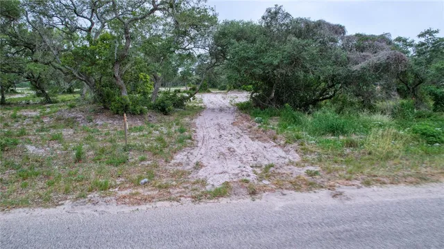 $110,000 | 1493 4th Street, Ingleside, TX 78362