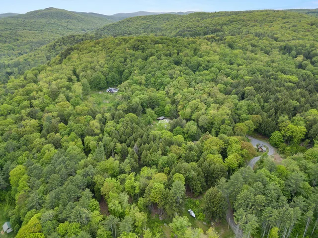 $1,450,000 | 515 Shattuck Hill Road, Unit 515 513 & 511, West Windsor, VT 05062